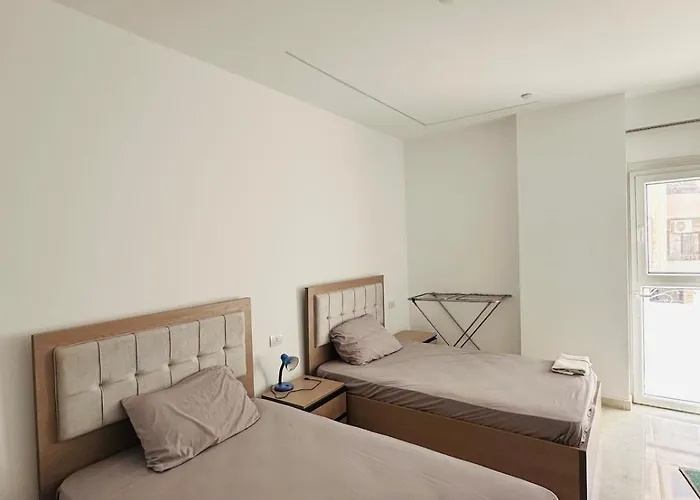 3 In Arabia Apartman Gurdaka